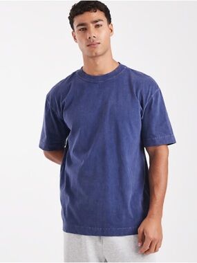 Hollister Classic Men's Crewneck T-Shirt - Blue